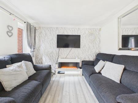 2 bedroom Town house for sale in Branchway, Haydock, WA11