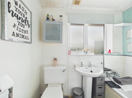 2 bedroom Town house for sale in Branchway, Haydock, WA11