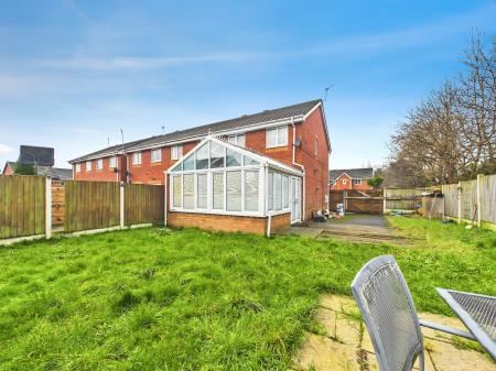 3 bedroom Town house for sale in The Hedgerows, Haydock, WA11