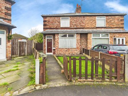 Myrtle Avenue, Haydock, WA11