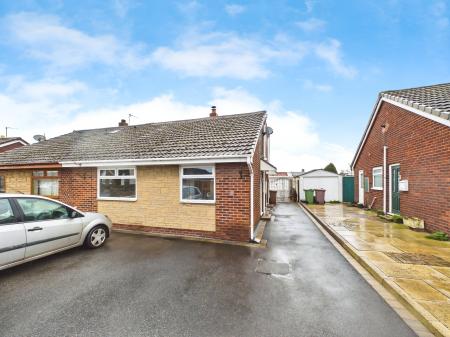 3 bedroom Semi-detached house for sale in Teesdale Road, Haydock, St Helens, WA11