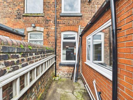 2 bedroom Terraced House for sale in Fleet Lane, Parr, St Helens, WA9