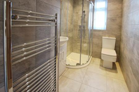 2 bedroom Bungalow to let in Hawkshead Road, Burtonwood, WA5