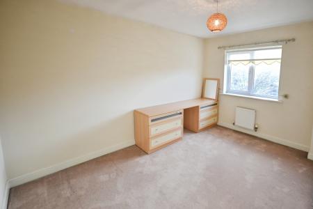 5 bedroom Detached house to let in Walnut Grove, St Helens, WA9