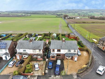 4 bedroom Semi-detached house for sale in Higher Lane, Crank, St Helens, WA11