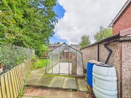3 bedroom Semi-detached house for sale in Meadowcroft, Sutton, St Helens, WA9