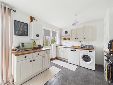 3 bedroom Semi-detached house for sale in Meadowcroft, Sutton, St Helens, WA9