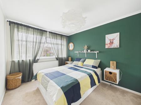 3 bedroom Semi-detached house for sale in Meadowcroft, Sutton, St Helens, WA9