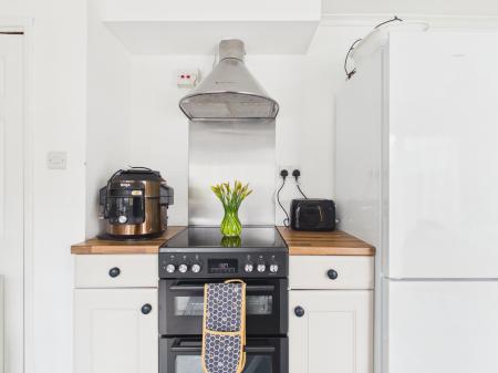 3 bedroom Semi-detached house for sale in Meadowcroft, Sutton, St Helens, WA9