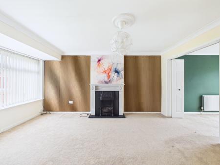 3 bedroom Semi-detached house for sale in Meadowcroft, Sutton, St Helens, WA9