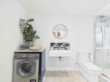 2 bedroom Semi-detached house for sale in Clipsley Lane, Haydock, WA11