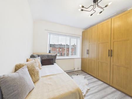 2 bedroom Semi-detached house for sale in Clipsley Lane, Haydock, WA11