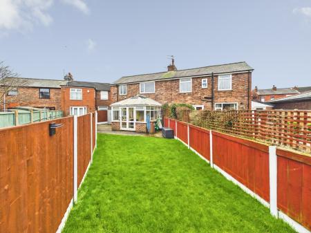 2 bedroom Semi-detached house for sale in Clipsley Lane, Haydock, WA11