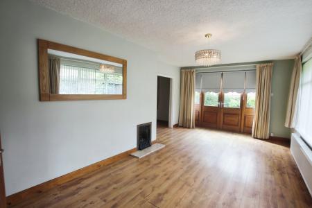3 bedroom Detached bungalow to let in Regents Road, St Helens, WA10