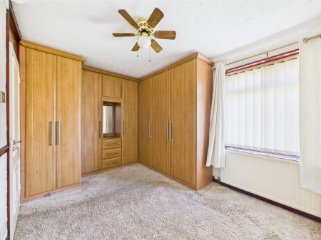 3 bedroom Semi-detached house for sale in Dean Close, Billinge, WN5