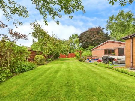 3 bedroom Semi-detached house for sale in Caunce Avenue, Haydock, WA11