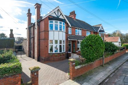 Queens Road, West Park, St Helens, WA10