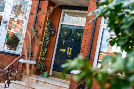 4 bedroom Semi-detached house for sale in Queens Road, West Park, St Helens, WA10