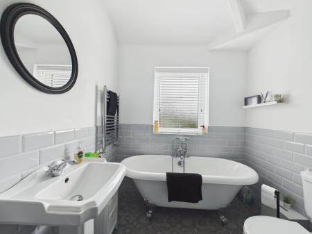 5 bedroom Semi-detached house for sale in Sackville Road, Windle, St Helens, WA10