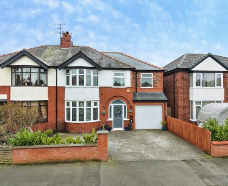 Sackville Road, Windle, St Helens, WA10