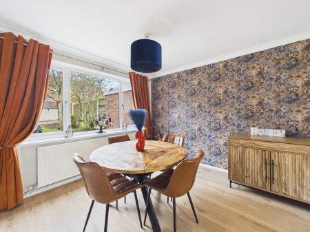 3 bedroom Semi-detached house for sale in Bosworth Road, Laffak, St Helens, WA11