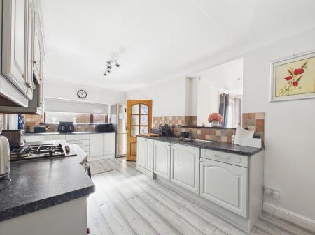 4 bedroom Semi-detached house for sale in Hawes Avenue, Carr Mill, St Helens, WA11
