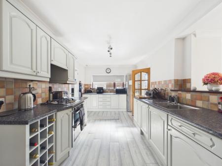 4 bedroom Semi-detached house for sale in Hawes Avenue, Carr Mill, St Helens, WA11