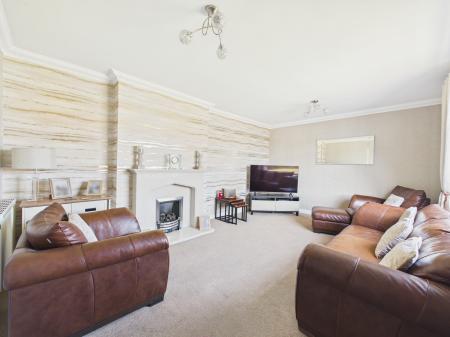 4 bedroom Semi-detached house for sale in Hawes Avenue, Carr Mill, St Helens, WA11