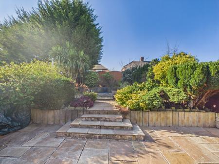 4 bedroom Semi-detached house for sale in Hawes Avenue, Carr Mill, St Helens, WA11