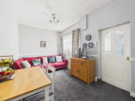 2 bedroom Terraced House for sale in Station Road, Haydock, WA11