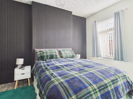 2 bedroom Terraced House for sale in Station Road, Haydock, WA11