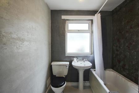 2 bedroom Terraced House to let in Garnet Street, St Helens, WA9