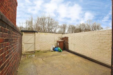 2 bedroom Terraced House to let in Garnet Street, St Helens, WA9