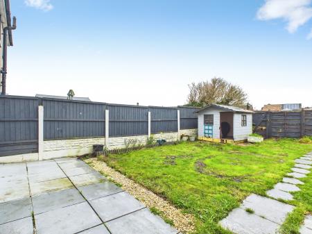 2 bedroom Semi-detached house for sale in Ashurst Drive, St Helens, WA11