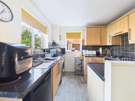 2 bedroom Semi-detached house for sale in Park Street, St Helens, Haydock, WA11