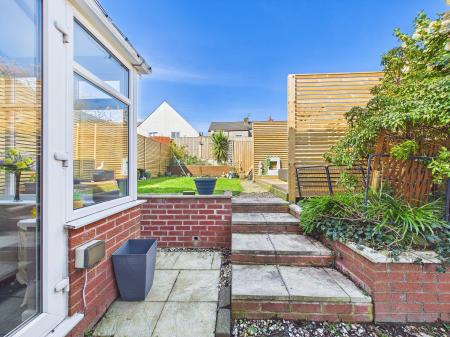 2 bedroom Semi-detached house for sale in Park Street, St Helens, Haydock, WA11