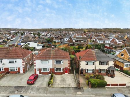 Leach Lane, Sutton Leach, St Helens, WA9