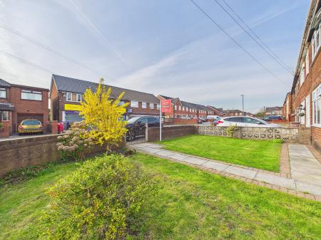 3 bedroom Semi-detached house for sale in Legh Road, Haydock, WA11