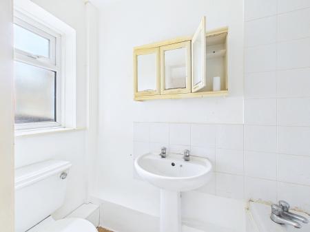 2 bedroom Terraced House for sale in Mill Lane, Sutton, St Helens, WA9