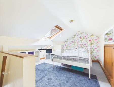 3 bedroom Terraced House for sale in Wargrave Road, Newton-le-Willows, WA12