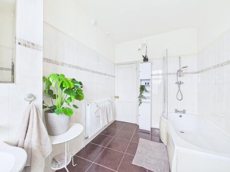 3 bedroom Terraced House for sale in Wargrave Road, Newton-le-Willows, WA12