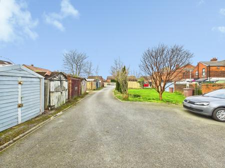 3 bedroom Terraced House for sale in Wargrave Road, Newton-le-Willows, WA12