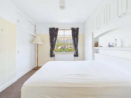 2 bedroom Terraced House for sale in Boardmans Lane, St Helens, WA9