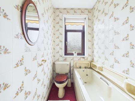 2 bedroom Terraced House for sale in Boardmans Lane, St Helens, WA9