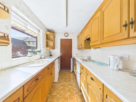 2 bedroom Terraced House for sale in Boardmans Lane, St Helens, WA9