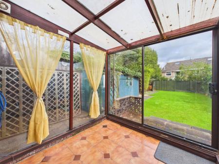 2 bedroom Semi-detached house for sale in Humber Crescent, Sutton Leach, St Helens, WA9