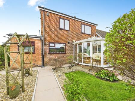 3 bedroom Detached house for sale in Wells Avenue, Billinge, Billinge, WN5