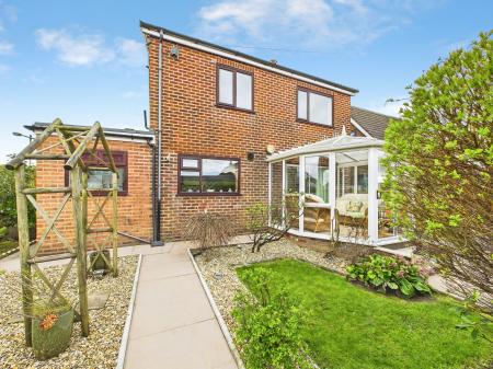 3 bedroom Detached house for sale in Wells Avenue, Billinge, Billinge, WN5