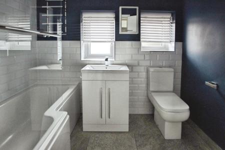 3 bedroom Terraced House to let in Derbyshire Hill Road, Parr, St Helens, WA9