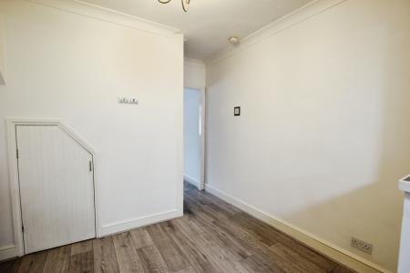 2 bedroom Semi-detached house to let in Yewtree Avenue, St Helens, WA9